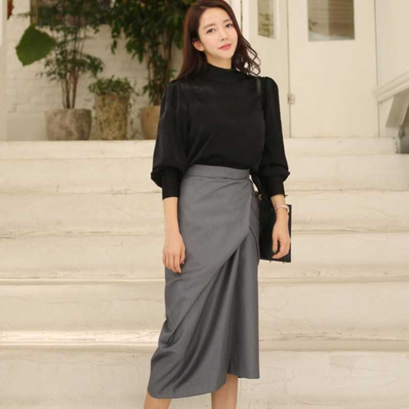 Women Autumn 2 Pieces Set Office OL Stand Collar Lantern Sleeve Black Blouses + High Waist Irregular Bodycon Midi Skirts 210526, Photo color
Women Autumn 2 Pieces Set Office OL Stand Collar Lantern Sleeve Black Blouses + High Waist Irregular Bodycon Midi Skirts 210526, Photo color