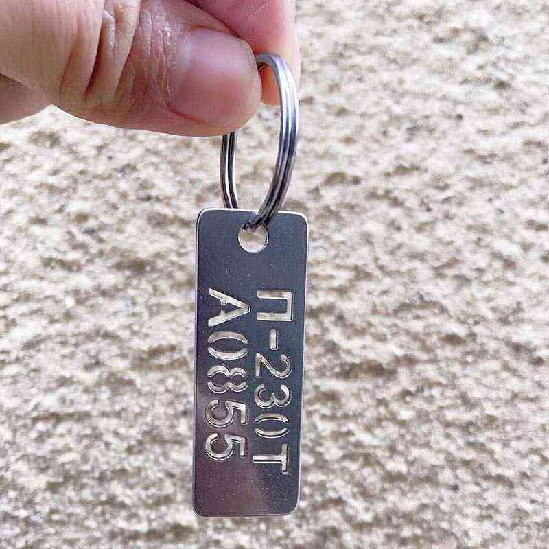Custom car keyring Tags Engraved Pet Name Birthday Prevent Loss Engraved Phone Number Stainless Steel Key Chain Gift For Men H1126