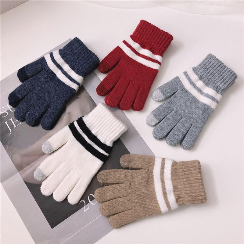 Five Fingers Gloves Simple Outdoor Cycling Touch Screen Student Two Bars Knitted Winter Warm Mittens Male Riding Woolen, Blue;gray
Five Fingers Gloves Simple Outdoor Cycling Touch Screen Student Two Bars Knitted Winter Warm Mittens Male Riding Woolen, Blue;gray
