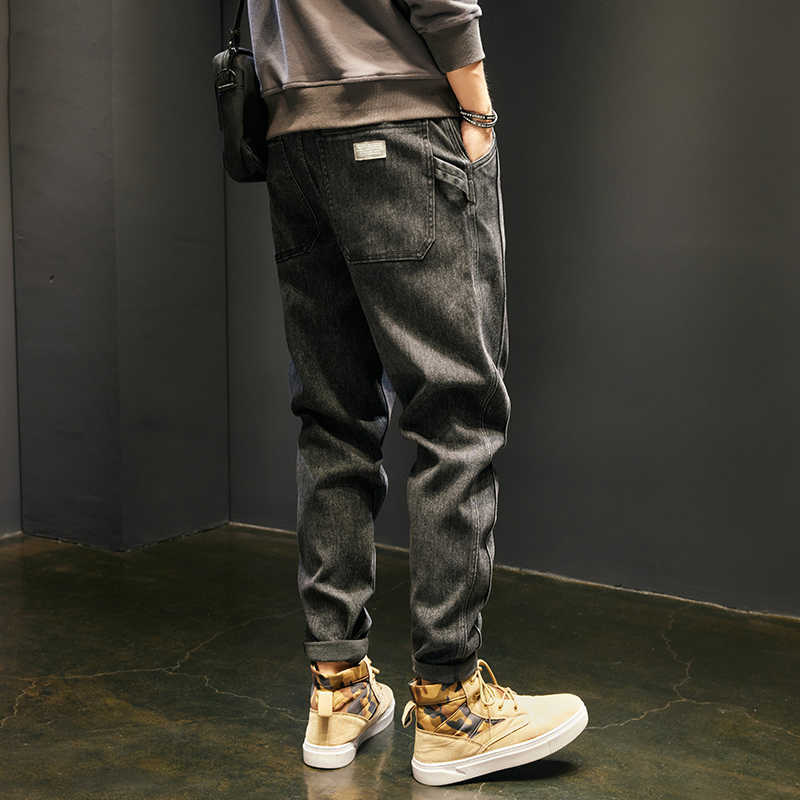 Autumn Ly Designer Fashion Men Jeans Retro Black Gray Elastic Loose Fit Casual Denim Harem Pants Korean Style Taper
Autumn Ly Designer Fashion Men Jeans Retro Black Gray Elastic Loose Fit Casual Denim Harem Pants Korean Style Taper