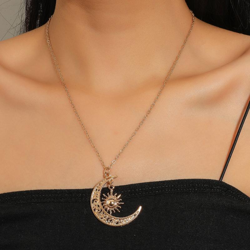 Pendant Necklaces Metal Sun Moon Necklace A Song Of And Fire Hollow Long Sweater Chain Men's Women's Gold Jewelry, Silver
Pendant Necklaces Metal Sun Moon Necklace A Song Of And Fire Hollow Long Sweater Chain Men's Women's Gold Jewelry, Silver