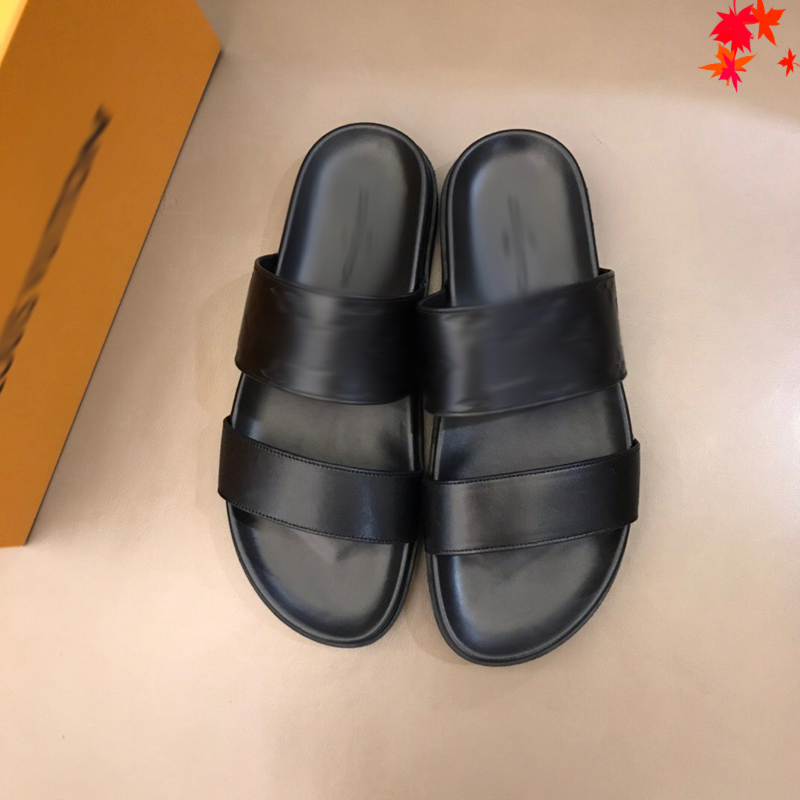 2021 Slipper Designer Slide Summer sandals Fashion Men Beach Indoor Flat Flip Flops Leather luxurys Shoes mens Slippers with box Size 39-45 -H18, Black
2021 Slipper Designer Slide Summer sandals Fashion Men Beach Indoor Flat Flip Flops Leather luxurys Shoes mens Slippers with box Size 39-45 -H18, Black
