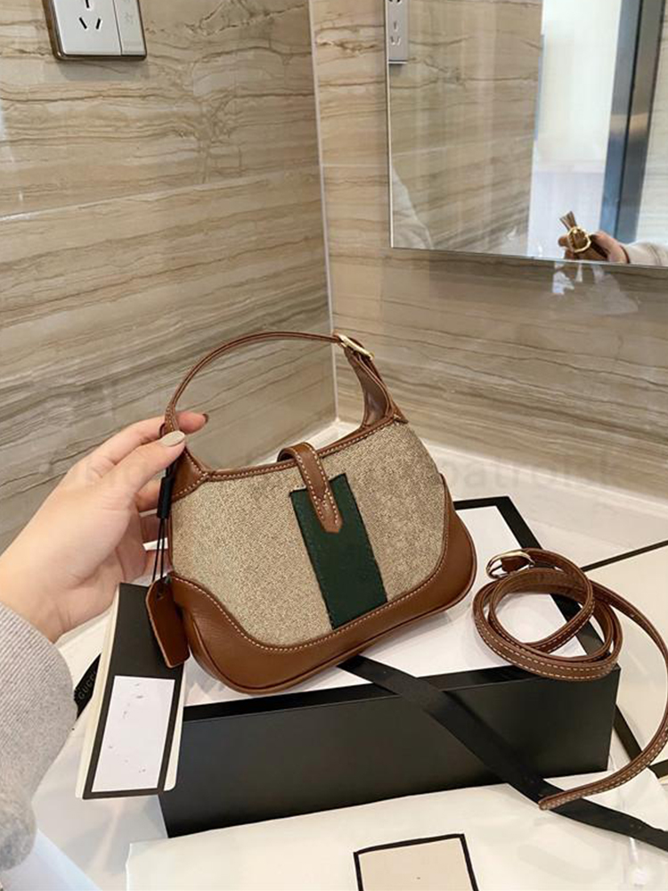 Cowhide Leather Shoulder Bags Women Classic Luxurys Designers Bags Fashion CrossBody Letter Handbags Totes Lady Purses