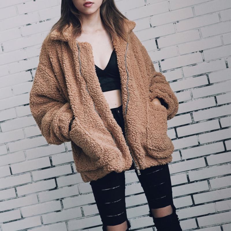 Women's Fur & Faux 2022 Autumn Winter Coat Women Casual Warm Soft Zipper Jacket Plush Overcoat Pocket Plus Size Teddy, Black
Women's Fur & Faux 2022 Autumn Winter Coat Women Casual Warm Soft Zipper Jacket Plush Overcoat Pocket Plus Size Teddy, Black