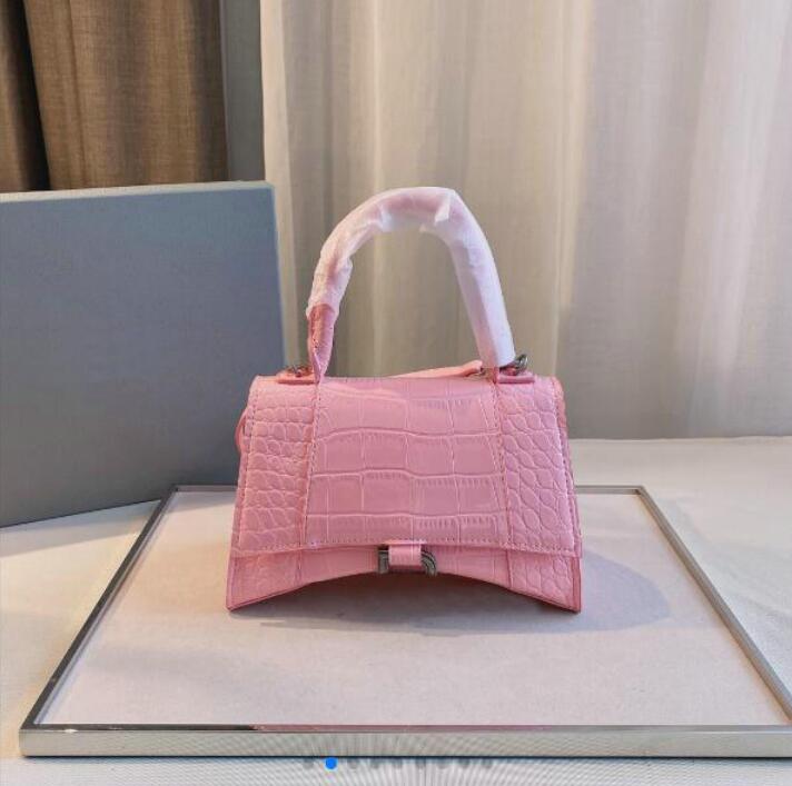 Designers Shoulder Crossbody Bag fashion Tote Moon Hobos Hasp Plain Alligator Crocodile Handle Clutch Bags Women Luxury handbag
Designers Shoulder Crossbody Bag fashion Tote Moon Hobos Hasp Plain Alligator Crocodile Handle Clutch Bags Women Luxury handbag