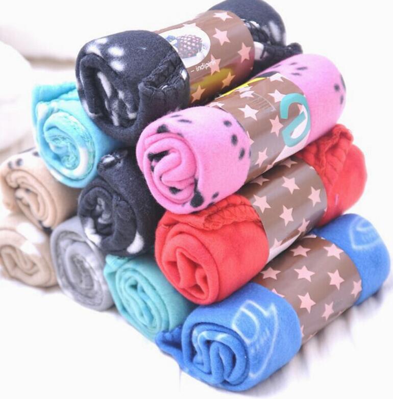 Lovely Pets Mat Soft Warm Fleece Print Design Pet Puppy Dog Cat Mat Blanket Bed Sofa Pet Warm Product Cushion dff3278
Lovely Pets Mat Soft Warm Fleece Print Design Pet Puppy Dog Cat Mat Blanket Bed Sofa Pet Warm Product Cushion dff3278