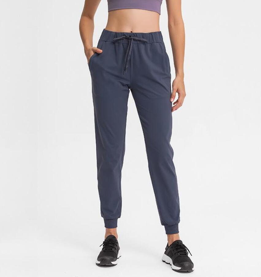 L-96 Classic Jogger Workout Pants Drawcord Elastic Waist with Pocket Sweat-wicking for Yoga Running Fitness Dancing Leisure Women Trousers
L-96 Classic Jogger Workout Pants Drawcord Elastic Waist with Pocket Sweat-wicking for Yoga Running Fitness Dancing Leisure Women Trousers
