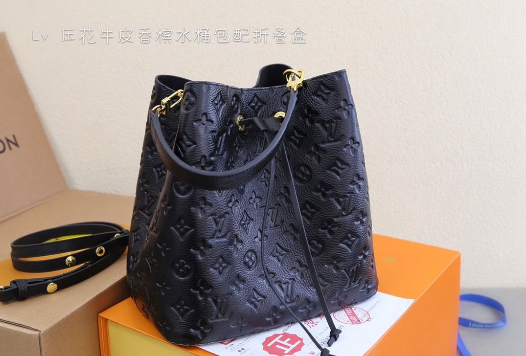 2021 Luxury Designers Brand Leather Fashion Women Bags Handbags Ladies Tote Crossbody Shoulder bag Purse -L0271, A-l0271
2021 Luxury Designers Brand Leather Fashion Women Bags Handbags Ladies Tote Crossbody Shoulder bag Purse -L0271, A-l0271