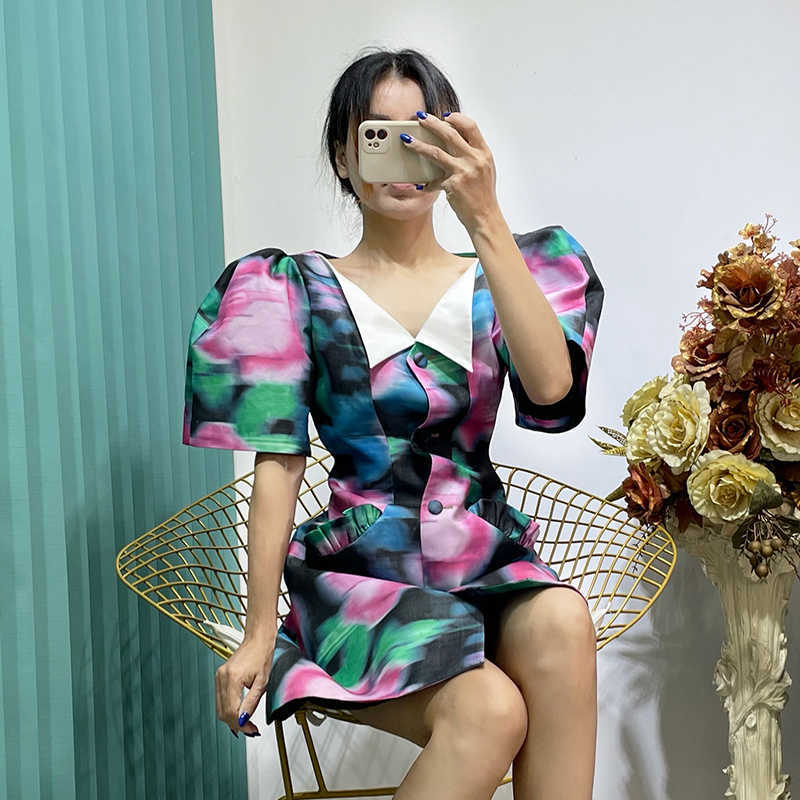 DEAT Women Printing Dress V-Neck Short Puff Sleeve Arrivals Lady Temperament Fashion Spring Summer 11D1870 210709