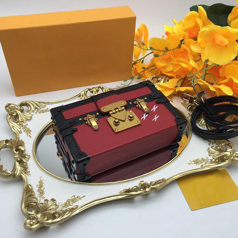 Handbag Women Backpack Luxurys 2021 Louisbags_18 Luis Bags Wholesale Designer Clutch Box Original Handbags Evening Top Quality Gen Llmwl, 19*12*4cm
Handbag Women Backpack Luxurys 2021 Louisbags_18 Luis Bags Wholesale Designer Clutch Box Original Handbags Evening Top Quality Gen Llmwl, 19*12*4cm