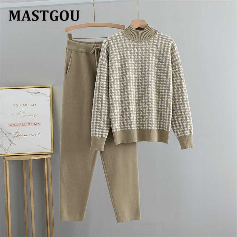 MASTGOU Oversized Women's Tracksuits Winter Thick Warm Turtleneck Sweater Overall Pants Suits Two Pieces Knitted Jumper Sets 211109, Black
MASTGOU Oversized Women's Tracksuits Winter Thick Warm Turtleneck Sweater Overall Pants Suits Two Pieces Knitted Jumper Sets 211109, Black