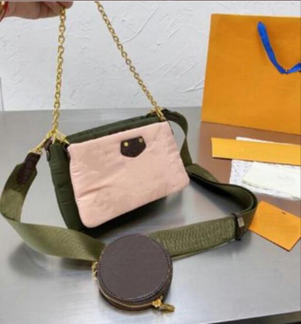 Women winter MULTI POCHETTE ACCESSOIRES bag Nylon canvas waterproof duffle Shoulder Bag Chain Crossbody bag designer Purse clutch L42125, Green
Women winter MULTI POCHETTE ACCESSOIRES bag Nylon canvas waterproof duffle Shoulder Bag Chain Crossbody bag designer Purse clutch L42125, Green