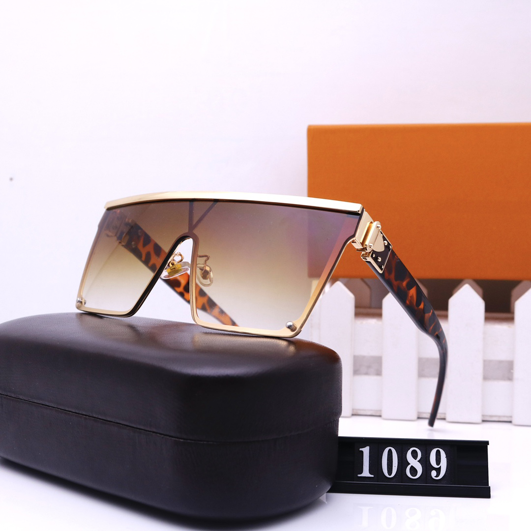 Luxury fashion designer sunglasses are necessary for high-quality production. Summer beach tourism sunshade 6 colors
Luxury fashion designer sunglasses are necessary for high-quality production. Summer beach tourism sunshade 6 colors