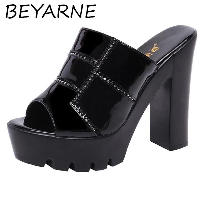 Slippers BEYARNEPlus Size32-43High Heels Women Platform Shoes Summer Block Heel Patent Leather Slides Ladies For Office, Black
Slippers BEYARNEPlus Size32-43High Heels Women Platform Shoes Summer Block Heel Patent Leather Slides Ladies For Office, Black