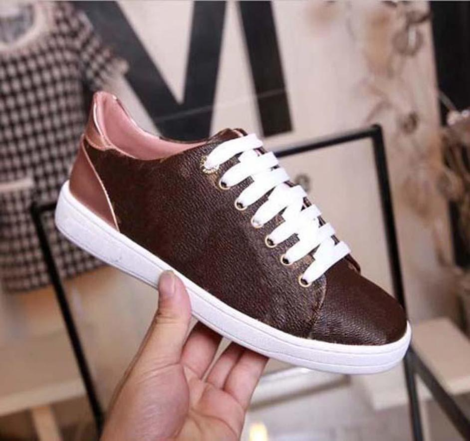 New Low top Women Mens Sneakers Plaid pattern Platform Classic Suede Leather Sports Skateboarding Shoes Breathable And Comfortable 35-45, Black
New Low top Women Mens Sneakers Plaid pattern Platform Classic Suede Leather Sports Skateboarding Shoes Breathable And Comfortable 35-45, Black