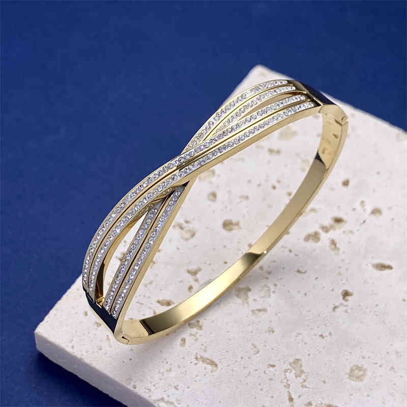 Charm Bracelets Cross Hand Jewelry Flash Diamond Non Fading Titanium Steel Trend