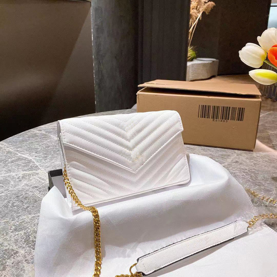 Ladies Handbag Luxury designer handbags Classic Shoulder bags Totes Leather Purses High Capacity shape Rhombic Grid Diagonal stripes 008, #8 original dust bag
Ladies Handbag Luxury designer handbags Classic Shoulder bags Totes Leather Purses High Capacity shape Rhombic Grid Diagonal stripes 008, #8 original dust bag