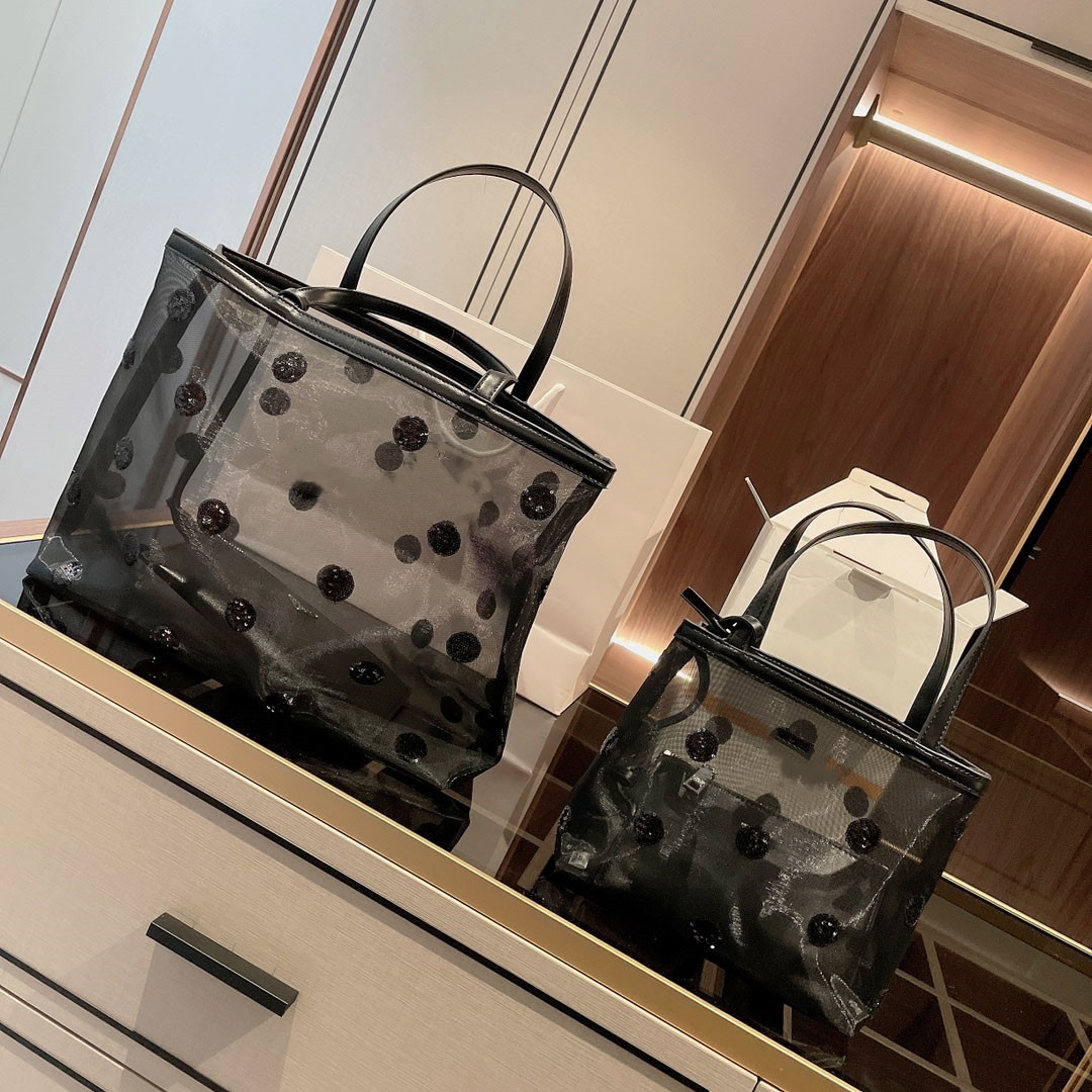 High Quality Shopping Luxurys Designer prad Gauze Mesh Bag Handbag Shoulder Bags handle Open Fashion Totes 2pcs/set Women Purse Clutch Wallet Z0Dq#, See other product
High Quality Shopping Luxurys Designer prad Gauze Mesh Bag Handbag Shoulder Bags handle Open Fashion Totes 2pcs/set Women Purse Clutch Wallet Z0Dq#, See other product