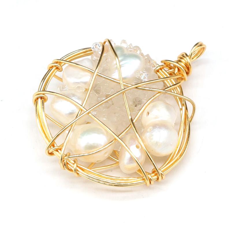 Charms Natural Freshwater Pearl Pendant Irregular Round Wound 30x45mm DIY Necklace Gentle Temperament Lady Jewelry, Bronze;silver
Charms Natural Freshwater Pearl Pendant Irregular Round Wound 30x45mm DIY Necklace Gentle Temperament Lady Jewelry, Bronze;silver