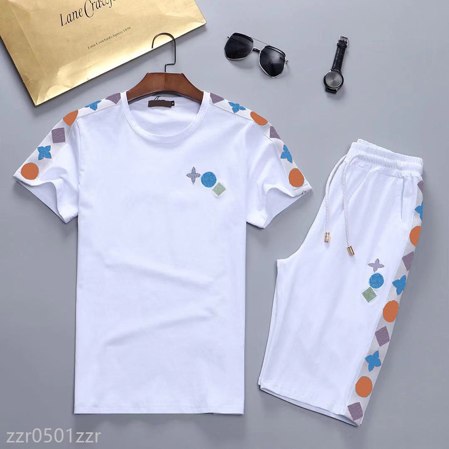 2021ss Men sportswear jacket suit fashion running tracksuit Mens sports suits letter printing Slim hooded shirt clothing track and field w3, Gray
2021ss Men sportswear jacket suit fashion running tracksuit Mens sports suits letter printing Slim hooded shirt clothing track and field w3, Gray