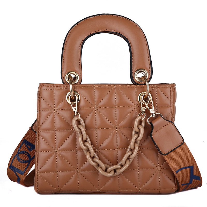 Fashionable Stylish Portable Small Square Bag New Internet Celebrity Same Style Diana Bag Texture Crossbody Small Bag Factory Price, As pic
Fashionable Stylish Portable Small Square Bag New Internet Celebrity Same Style Diana Bag Texture Crossbody Small Bag Factory Price, As pic