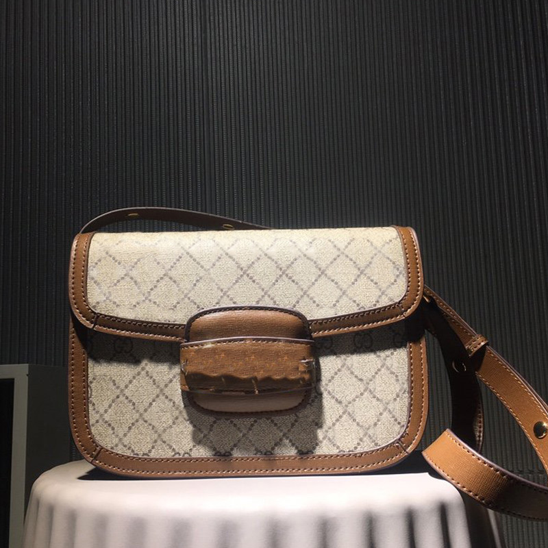 Shoulder Bag Women Crossbody Purse Saddle Bags Fashion Retro Horse Street Buckle Handbag Brown Leather Letter Canvas Adjustable Strap
Shoulder Bag Women Crossbody Purse Saddle Bags Fashion Retro Horse Street Buckle Handbag Brown Leather Letter Canvas Adjustable Strap