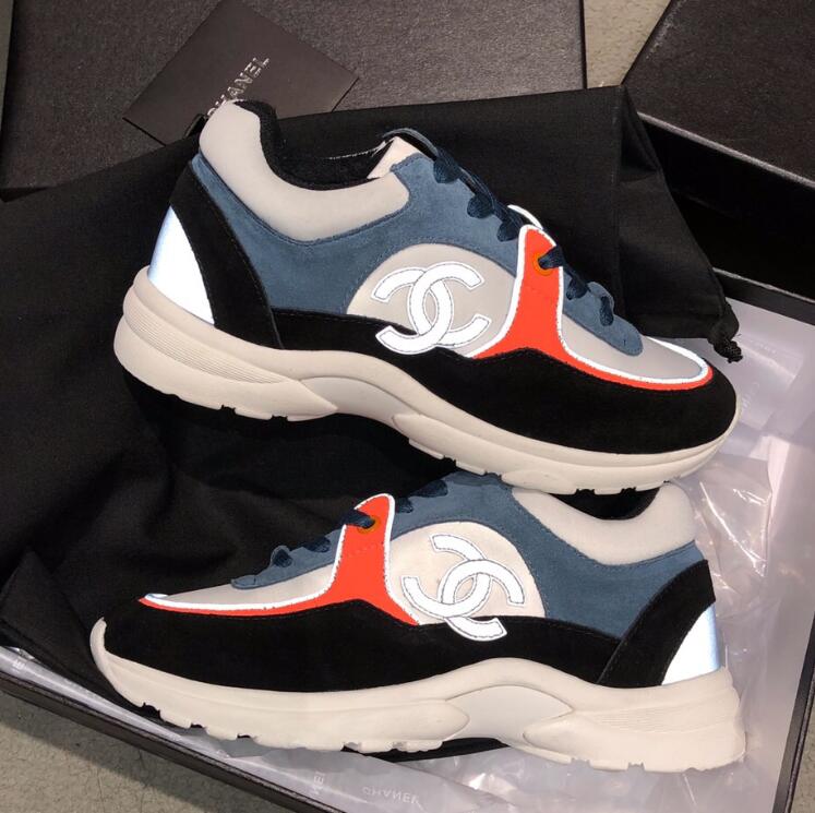 Designers Platform Sneakers Top Quality Calfskin Shoes Men Women Flat Trainers Outdoor Sports Party Wedding Shoe Multicolor With Box, Socks
Designers Platform Sneakers Top Quality Calfskin Shoes Men Women Flat Trainers Outdoor Sports Party Wedding Shoe Multicolor With Box, Socks