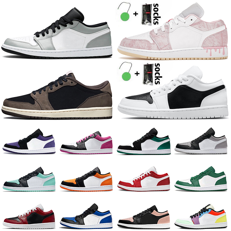 2021 Fashion Women Mens Jumpman 1 1s Low Basketball Shoes Retro Panda Light Smoke Grey Travis Chicago Flip Bred Paris Tropical Twist Trainers Sneakers, A28 magenta 36-40
2021 Fashion Women Mens Jumpman 1 1s Low Basketball Shoes Retro Panda Light Smoke Grey Travis Chicago Flip Bred Paris Tropical Twist Trainers Sneakers, A28 magenta 36-40