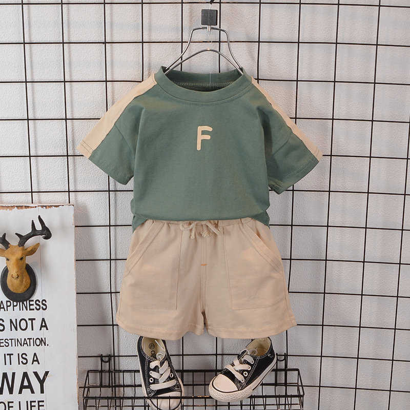 Kids Clothes Suit Summer Children Boy Girl Patchwork T Shirt Shorts 2Pcs/sets Baby Toddler Clothing Infant Sportswear 0-5 YEARS Y0705, Zl s f white
Kids Clothes Suit Summer Children Boy Girl Patchwork T Shirt Shorts 2Pcs/sets Baby Toddler Clothing Infant Sportswear 0-5 YEARS Y0705, Zl s f white