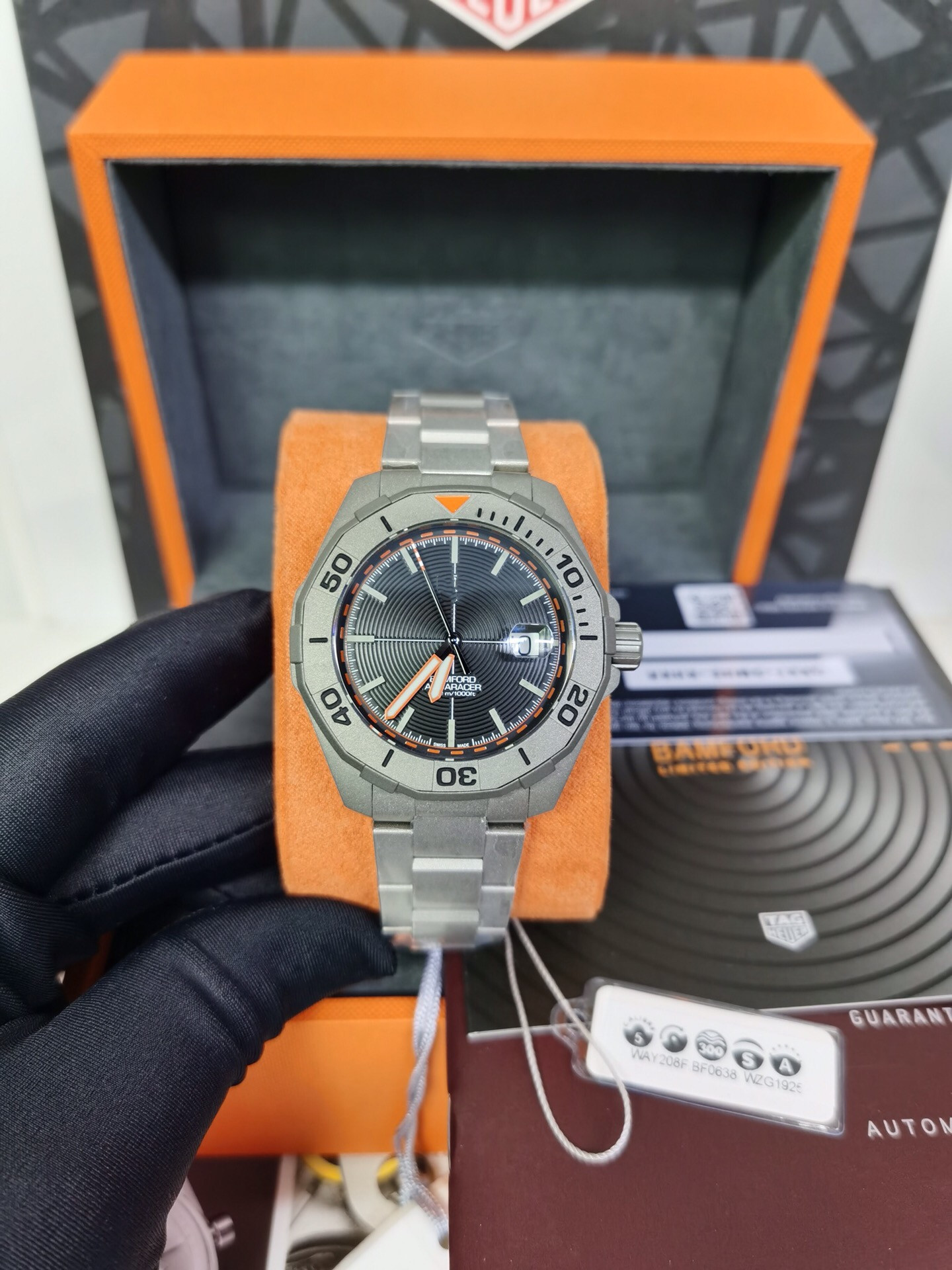 2021 Men's Watch Way208F.BF0638 diameter 43 mm Equipped with Swiss SW200-1 automatic winding movement Sapphire anti-glare glass mirror titanium case, As shown
2021 Men's Watch Way208F.BF0638 diameter 43 mm Equipped with Swiss SW200-1 automatic winding movement Sapphire anti-glare glass mirror titanium case, As shown