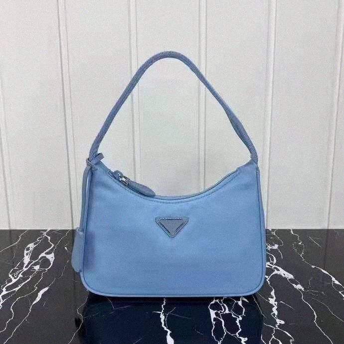 2021 hobo women Shoulder Bag re-edition designers Tote handbags Nylon presbyopic purse lady messenger bags 0102 46N9#
2021 hobo women Shoulder Bag re-edition designers Tote handbags Nylon presbyopic purse lady messenger bags 0102 46N9#