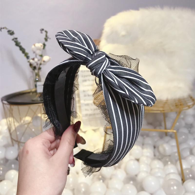 Hair Clips & Barrettes Fashion Headband Claw Bow For Lady Jewelry Accessories Handmade Flower Hoop Gift Striped Lace Ear, Golden;silver
Hair Clips & Barrettes Fashion Headband Claw Bow For Lady Jewelry Accessories Handmade Flower Hoop Gift Striped Lace Ear, Golden;silver