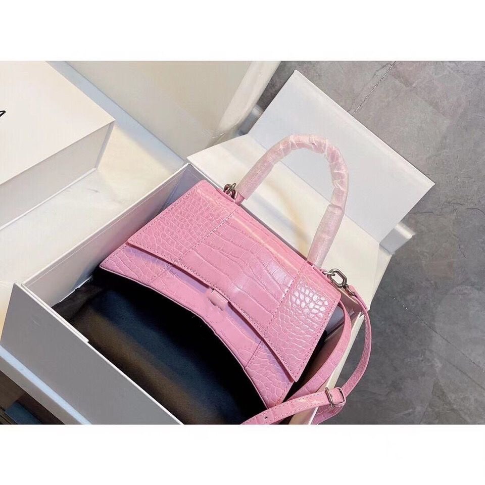 Handbag selectric Blue BAG Paris Hourglass b Family Cowhide Lady Hand Carry Armpit Slant Cross Full Range Availab designer
Handbag selectric Blue BAG Paris Hourglass b Family Cowhide Lady Hand Carry Armpit Slant Cross Full Range Availab designer