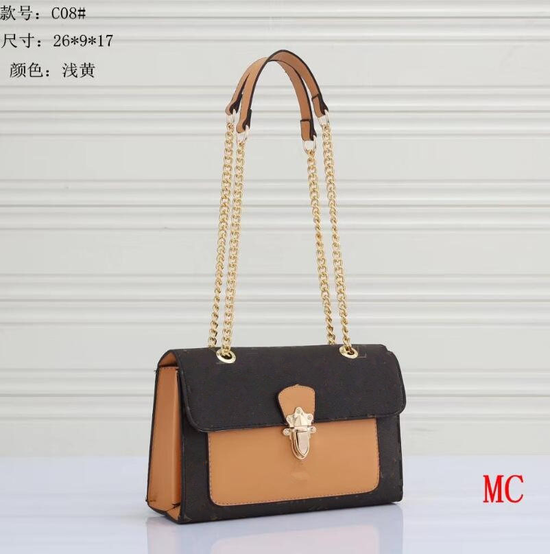 2022 luxurys designers Fashion womens CrossBody bag Shoulder Bags Letter Handbag purse Chains Clutch Handbags GB55
2022 luxurys designers Fashion womens CrossBody bag Shoulder Bags Letter Handbag purse Chains Clutch Handbags GB55
