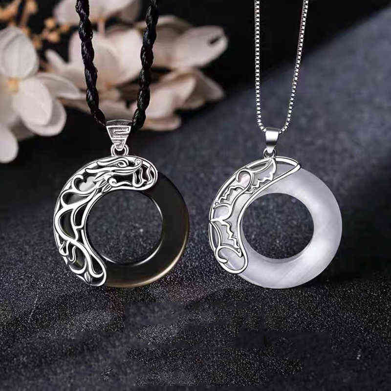 Heaven Officials Blessing Couple Necklaces Moonlight Pendant Necklace For Lovers Friendship Jewelry Valentine's Day Gift Collier G1206
Heaven Officials Blessing Couple Necklaces Moonlight Pendant Necklace For Lovers Friendship Jewelry Valentine's Day Gift Collier G1206