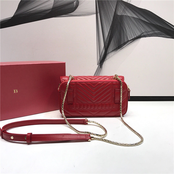 Classic Ladies Bag 7A High-end Custom Quality One-shoulder Crossbody Fashion Business Casual Style Metal Chain
Classic Ladies Bag 7A High-end Custom Quality One-shoulder Crossbody Fashion Business Casual Style Metal Chain