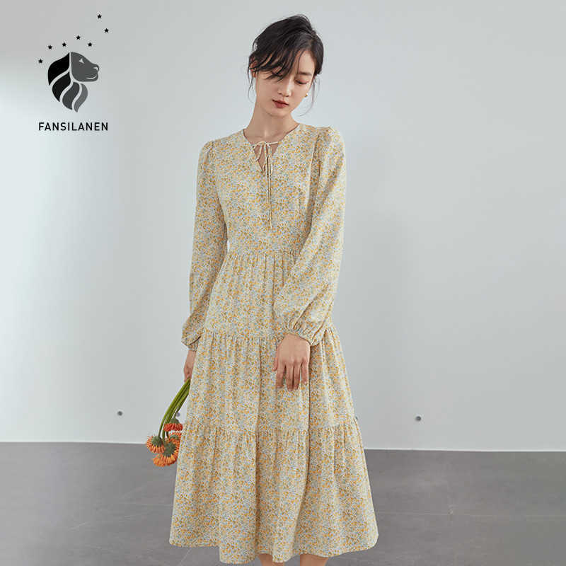 FANSILANEN Vintage yellow floral print long dress Women sleeve boho beach Female v neck bandage spring summer 210607
FANSILANEN Vintage yellow floral print long dress Women sleeve boho beach Female v neck bandage spring summer 210607