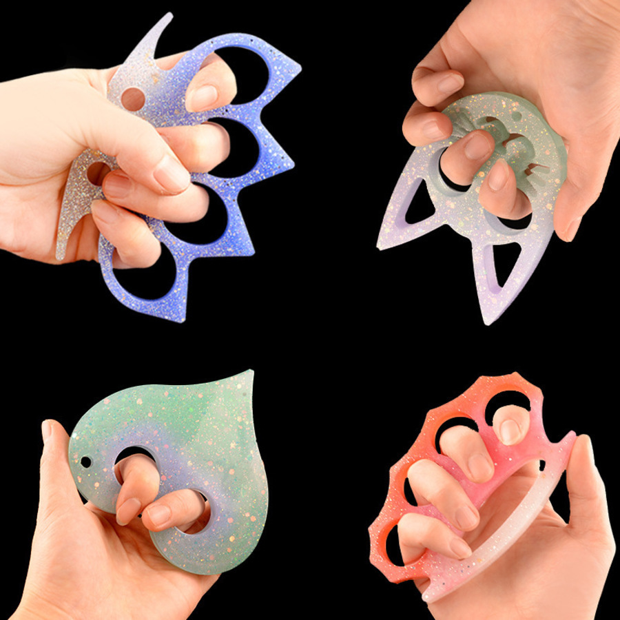 Percha Diy Gutta Epoxy Resin Ring Cover Key Chain Claw Cat Skeleton Mirror Silicone Self Defense Mold CNK4, Golden;silver
Percha Diy Gutta Epoxy Resin Ring Cover Key Chain Claw Cat Skeleton Mirror Silicone Self Defense Mold CNK4, Golden;silver
