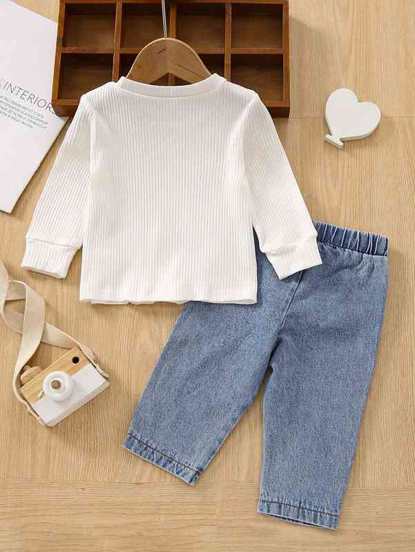 Baby Ribbed Knit Pullover & Jeans SHE