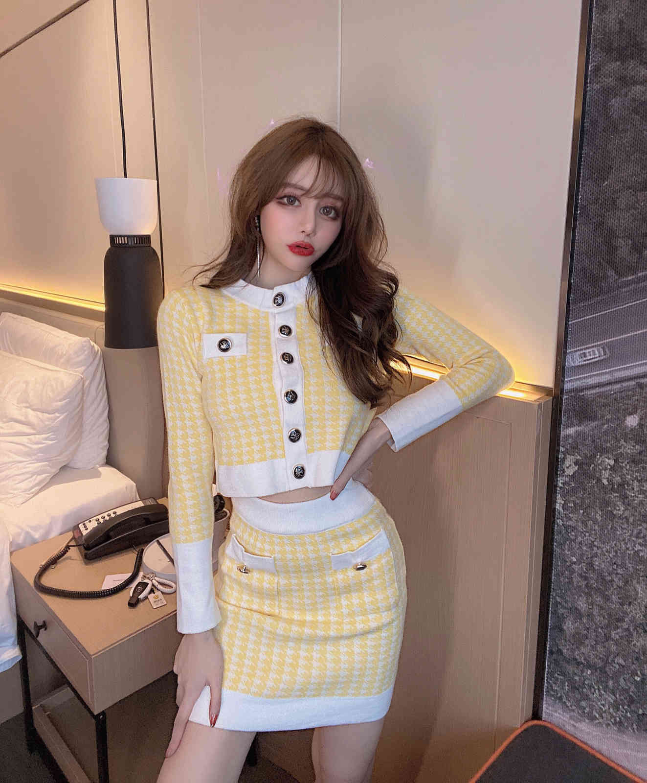 Spring Yellow Plaid Single-breastedKnitted Sweaters Women Two Piece Set Short Cardigan Top + Mini Skirt Suit Outfits 210519