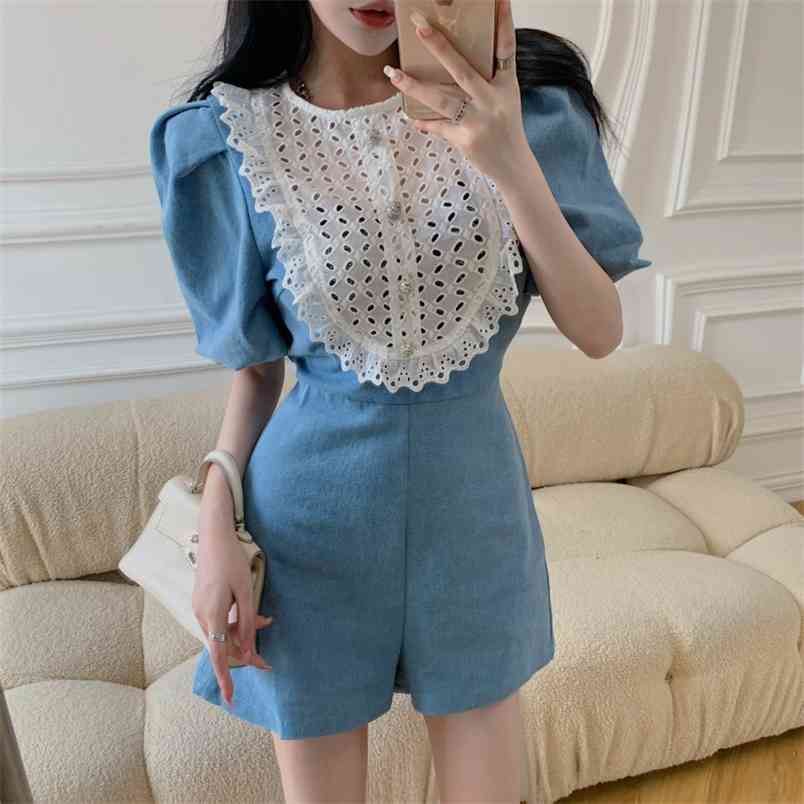 Sexy Hollow out Lace Patchwork Denim Jumpsuit For Women O Neck Puff Sleeve High Waist Casual Short Rompers Female 210519, Photo color
Sexy Hollow out Lace Patchwork Denim Jumpsuit For Women O Neck Puff Sleeve High Waist Casual Short Rompers Female 210519, Photo color