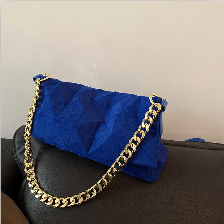 womens leathers shoulder bags creative geometric chain bag of soft fabrics in winter fold simple solid color leather handbag personalized women envelope bag, Brown(boutique box)
womens leathers shoulder bags creative geometric chain bag of soft fabrics in winter fold simple solid color leather handbag personalized women envelope bag, Brown(boutique box)