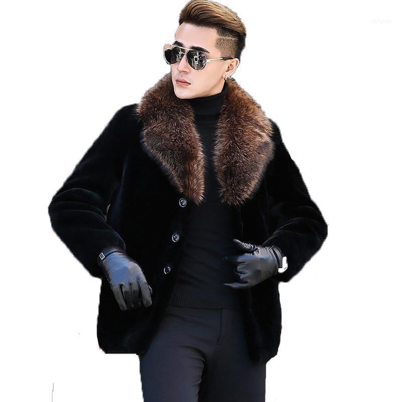 Men's Winter Jacket Real Sheep Shearling Fur Coat Men Clothes 2021 Raccoon Collar Warm Jackets Plus Size DXL1642 MY17081, Black
Men's Winter Jacket Real Sheep Shearling Fur Coat Men Clothes 2021 Raccoon Collar Warm Jackets Plus Size DXL1642 MY17081, Black