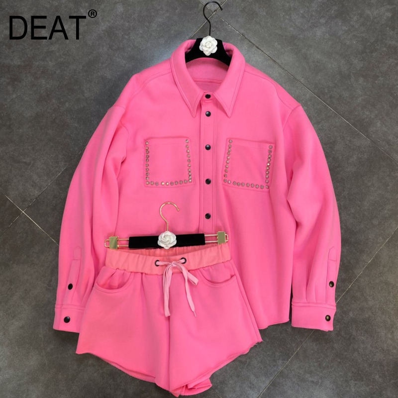 Autumn Spring Single Breasted Buttons Rivet Velvet Coat Elastic Shorts Pink Two Piece Set Women Outfits MK750 210525
Autumn Spring Single Breasted Buttons Rivet Velvet Coat Elastic Shorts Pink Two Piece Set Women Outfits MK750 210525