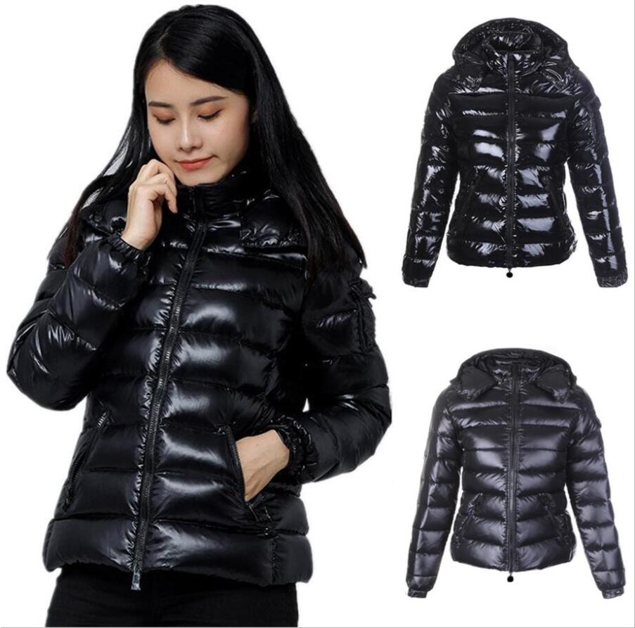 Top Quality Classic Women Designer White Duck Downs Down Jacket Parkas New Fashion Women's Lady Winter Warm Black Jackets Outdoor Outwear Coats Streetwear, Matt black
Top Quality Classic Women Designer White Duck Downs Down Jacket Parkas New Fashion Women's Lady Winter Warm Black Jackets Outdoor Outwear Coats Streetwear, Matt black
