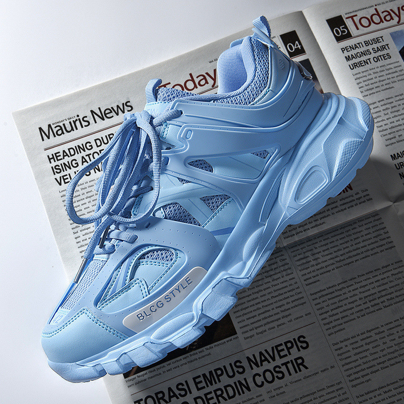 Luxury brand Designer Women Men Cusual Shoes Track 3.0 Sneakers leather Trainers Nylon Printed 3M Triple S Platform Fashion Top Quality With Box, White orange
Luxury brand Designer Women Men Cusual Shoes Track 3.0 Sneakers leather Trainers Nylon Printed 3M Triple S Platform Fashion Top Quality With Box, White orange