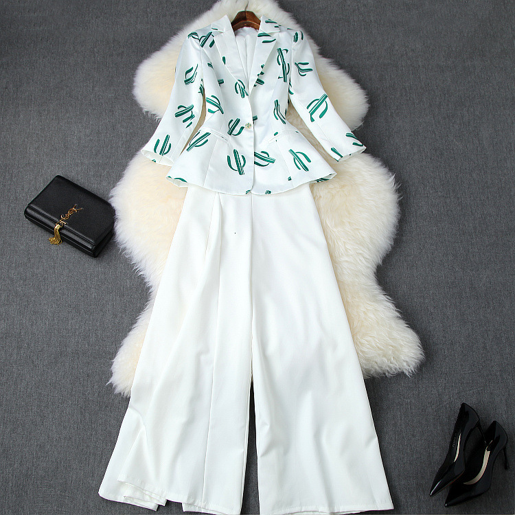 Women's Two Piece Pants European and American women's clothing winter style printed coat seven-point sleeves Wide-legged pants Fashion suits NM1B, White
Women's Two Piece Pants European and American women's clothing winter style printed coat seven-point sleeves Wide-legged pants Fashion suits NM1B, White