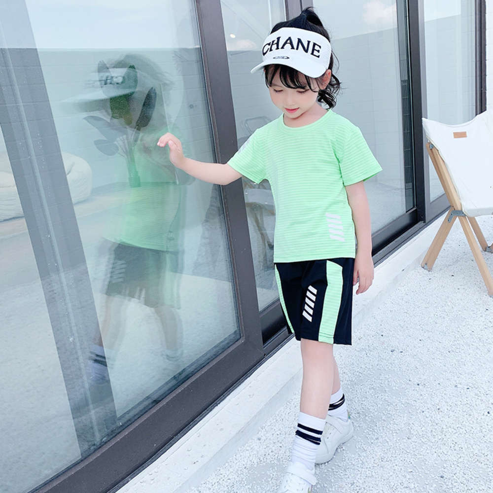 Children's quick drying clothes girls' summer suit boys' Sports short sleeve two piece parent-child fashion, White
Children's quick drying clothes girls' summer suit boys' Sports short sleeve two piece parent-child fashion, White