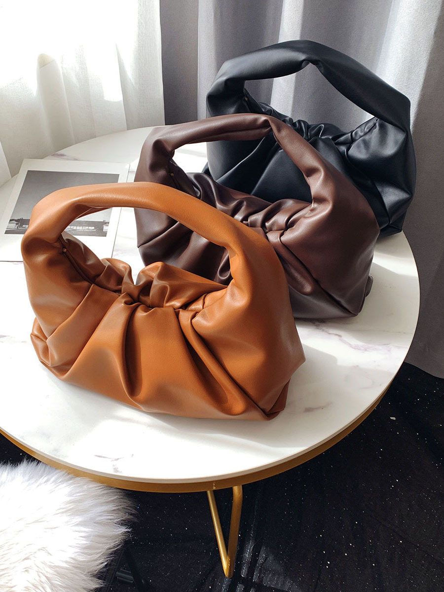 bottega Wrinkled cloud armpit real cow leather hand-held one shoulder brown large capacity bag women's vegetable basket hand b wan
bottega Wrinkled cloud armpit real cow leather hand-held one shoulder brown large capacity bag women's vegetable basket hand b wan