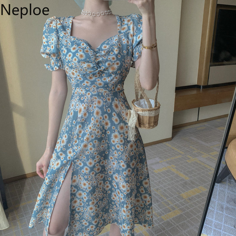 Neploe Korean Chic Vintage Daisy Dress Women Puff Short Sleeve Sundress Vestidos Korean High Waist Slim Fit A-line Split Dresses 210422